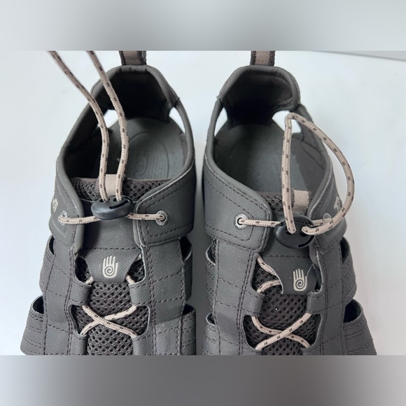 EUC Men’s TEVA All Terrain/Water Sandals - Picture 7 of 12